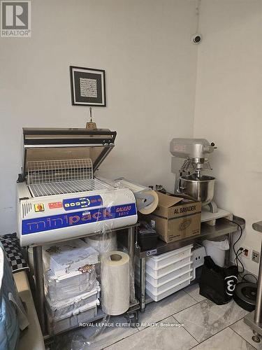 4141 Dixie Road, Mississauga, ON 