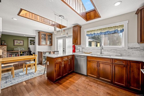 1787 Ryan Rd East, Comox, BC 