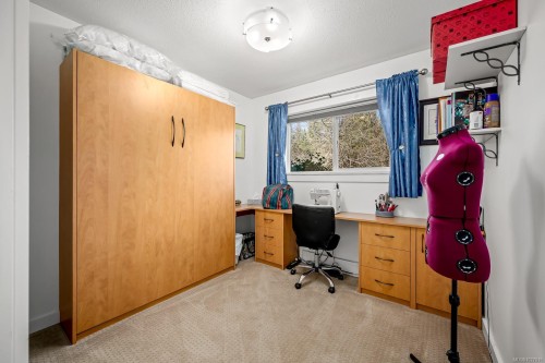 1787 Ryan Rd East, Comox, BC 