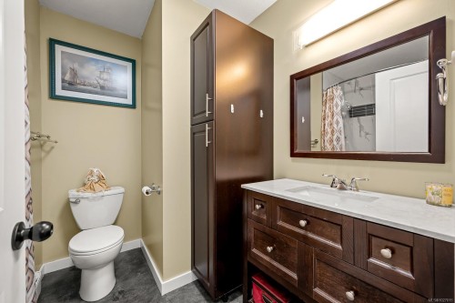 1787 Ryan Rd East, Comox, BC 