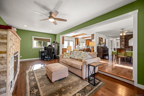 1787 Ryan Rd East, Comox, BC 