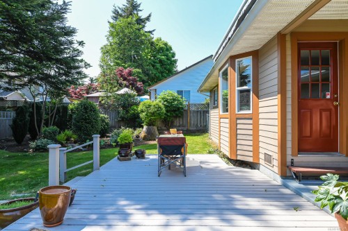 2263 Bolt Ave, Comox, BC 