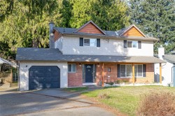 5579 Kenwill Dr  Nanaimo, BC V9T 5M5