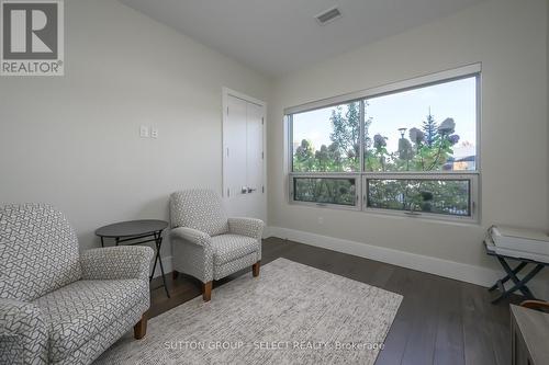 107 - 1705 Fiddlehead Place, London North (North R), ON - Indoor