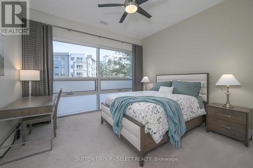 107 - 1705 Fiddlehead Place, London North (North R), ON - Indoor Photo Showing Bedroom