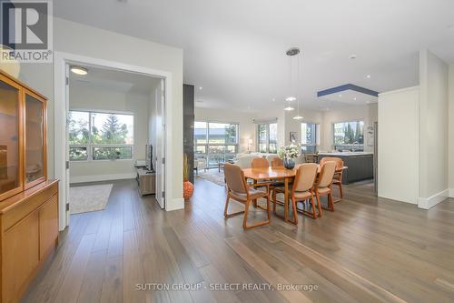 107 - 1705 Fiddlehead Place, London North (North R), ON - Indoor Photo Showing Dining Room