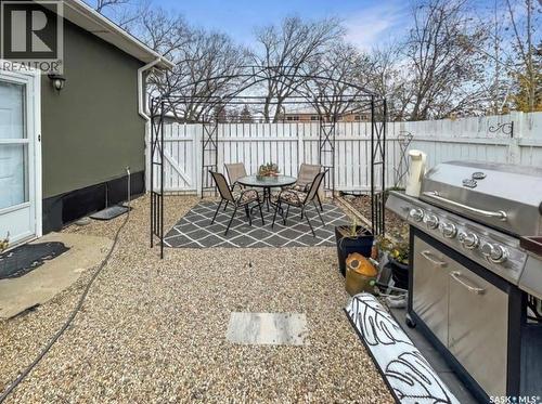 424 6Th Avenue Nw, Swift Current, SK - Outdoor