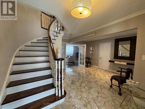 10 Celestine Court, Tiny, ON - Indoor Photo Showing Other Room