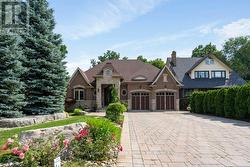 46 SCOTT STREET  Brampton, ON L6V 1S2