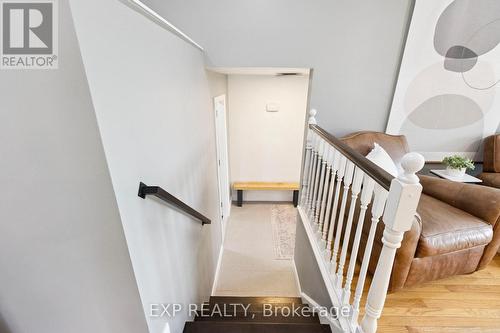 7429 Sideroad 20 Side Road, Mapleton, ON - Indoor Photo Showing Other Room