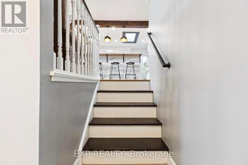 7429 Sideroad 20 Side Road, Mapleton, ON - Indoor Photo Showing Other Room