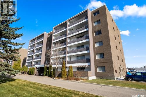 304 4615 Rae STREET  Regina, SK S4S 3B2