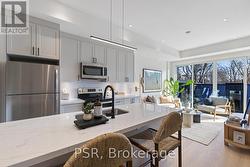 D - 53 HARRIET STREET  Toronto, ON M4L 2G1