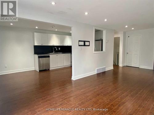 1448 Tyneburn Crescent, Mississauga, ON 