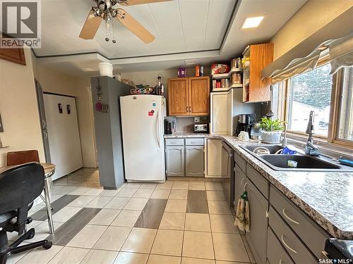 625 Maharg Avenue, Burstall, SK - Indoor Photo Showing Kitchen With Double Sink