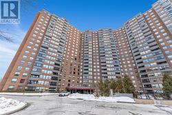 208 - 627 THE WEST MALL Toronto, ON M9C 4X5