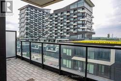 504 - 297 OAK WALK DRIVE  Oakville, ON L6R 3R6