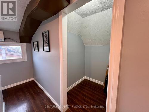 108 Cumberland Avenue, Hamilton, ON 