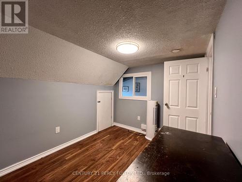 108 Cumberland Avenue, Hamilton, ON 