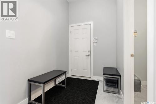 4822 Green View Crescent E, Regina, SK - Indoor Photo Showing Other Room