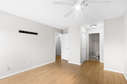 304-1490B Gordon Drive, Kelowna, BC - Indoor Photo Showing Other Room