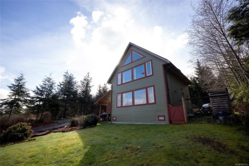805 Lanqvist Rd, Hyde Creek, BC 
