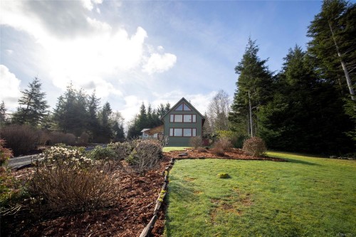 805 Lanqvist Rd, Hyde Creek, BC 