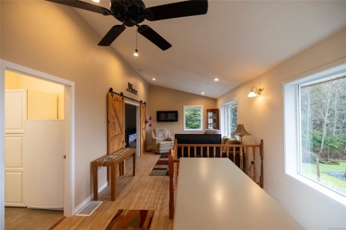 805 Lanqvist Rd, Hyde Creek, BC 