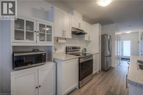 91 Pony Way, Kitchener, ON - Indoor Photo Showing Kitchen