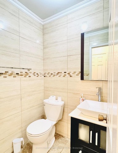 531 Loretta Court, Mississauga, ON - Indoor Photo Showing Bathroom