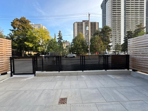 103-200 Keewatin Avenue, Toronto, ON - Outdoor