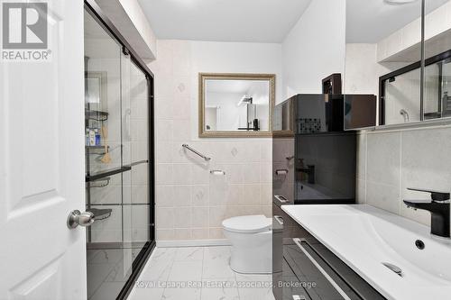 503 Stone Church Road W, Hamilton, ON - Indoor Photo Showing Bathroom