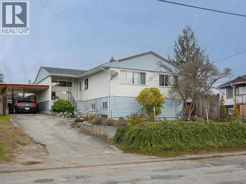 6957 CROFTON STREET  Powell River, BC V8A 1W8