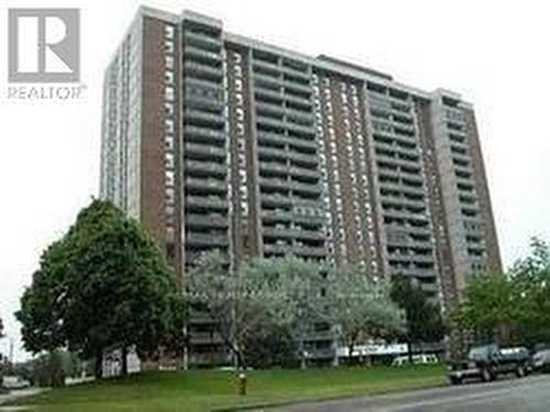 1806 - 4 KINGS CROSS ROAD  Brampton, ON L6T 3X8