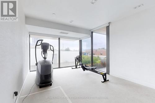 310 - 1195 The Queensway, Toronto, ON - Indoor Photo Showing Other Room