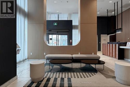 310 - 1195 The Queensway, Toronto, ON - Indoor Photo Showing Other Room