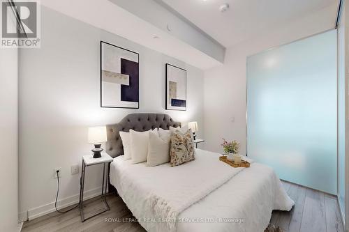 310 - 1195 The Queensway, Toronto, ON - Indoor Photo Showing Bedroom