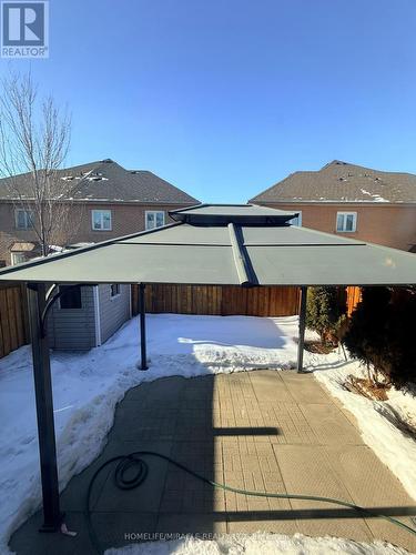 137 Pressed Brick Drive, Brampton, ON - Outdoor