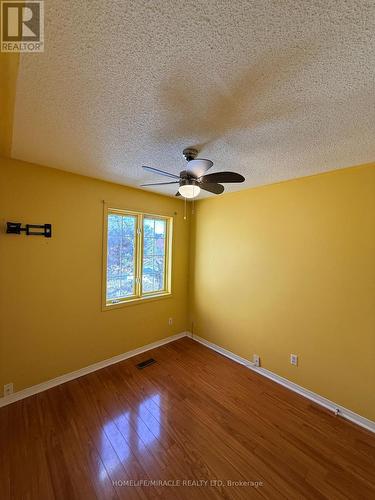 137 Pressed Brick Drive, Brampton, ON - Indoor Photo Showing Other Room