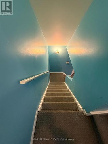 137 Pressed Brick Drive, Brampton, ON - Indoor Photo Showing Other Room