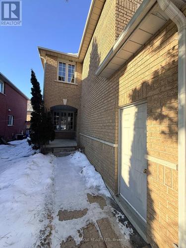 137 Pressed Brick Drive, Brampton, ON - Outdoor With Exterior