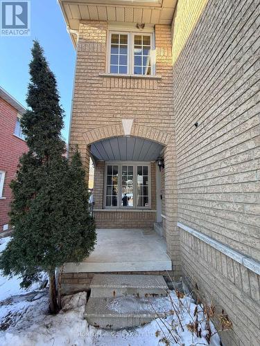 137 Pressed Brick Drive, Brampton, ON - Outdoor With Exterior