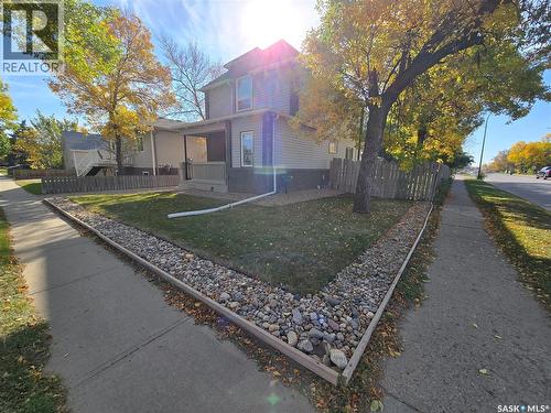 2 Prairie Avenue, Weyburn, SK 