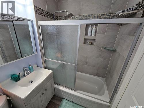 2 Prairie Avenue, Weyburn, SK 