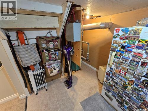 2 Prairie Avenue, Weyburn, SK 