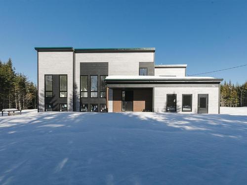 394 Canoe Crescent, Hammonds Plains, NS 