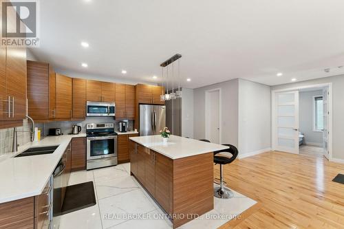 36 Ontario Street, Ottawa, ON - Indoor Photo Showing Kitchen With Double Sink With Upgraded Kitchen