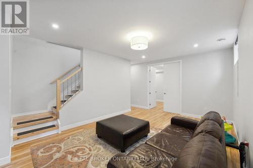 36 Ontario Street, Ottawa, ON - Indoor Photo Showing Other Room