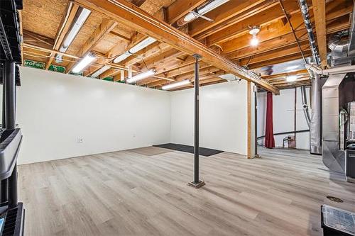 245 Laurent Dr, Winnipeg, MB 