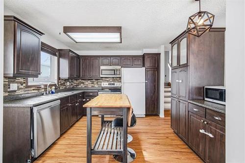 245 Laurent Dr, Winnipeg, MB 